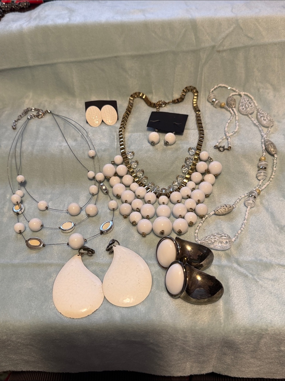 A White Collection - Unbranded